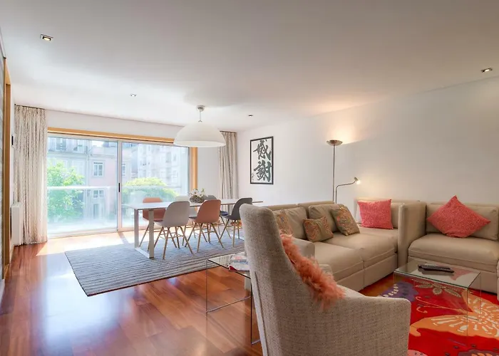 Pretty Porto Apartment By Soulsharing.Oporto
