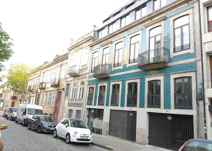 Path Dukes Apartment OOporto