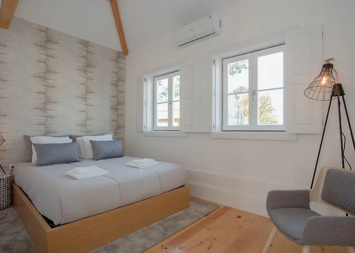Apartamento Liiiving In Porto | Historic & Sunny Terrace