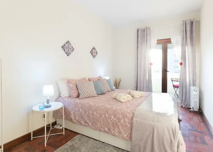 Cozy Apartment Alegria Balcony OOporto