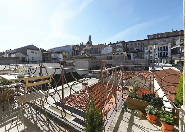 Flh Almada Cozy Apartment With View Porto