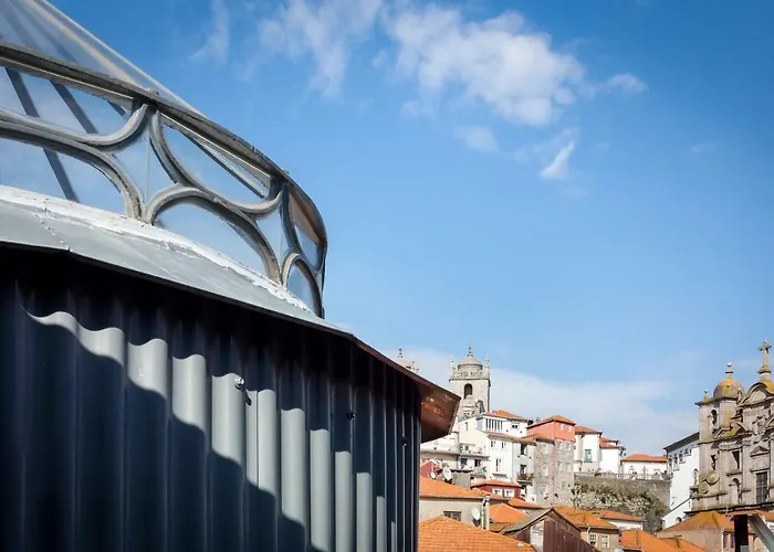 Faisama • Porto Apartments