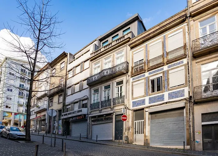 Merc Porto Clerigo'S Place