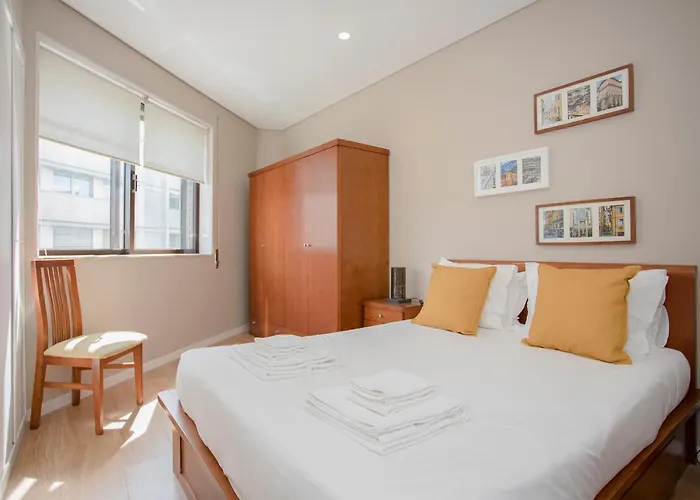 Liiiving In Porto - Terrace Downtown Apartment