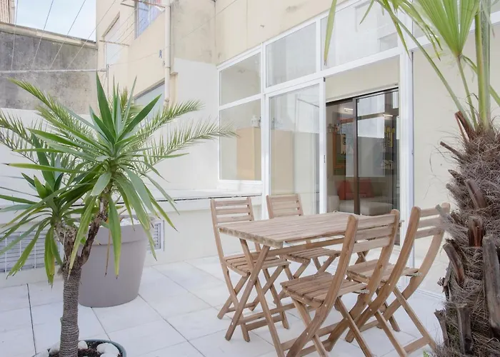 Liiiving In Porto - Terrace Downtown Apartment
