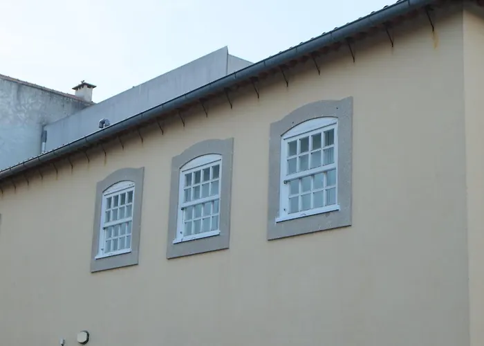 Porto Serralves Designing Apartment