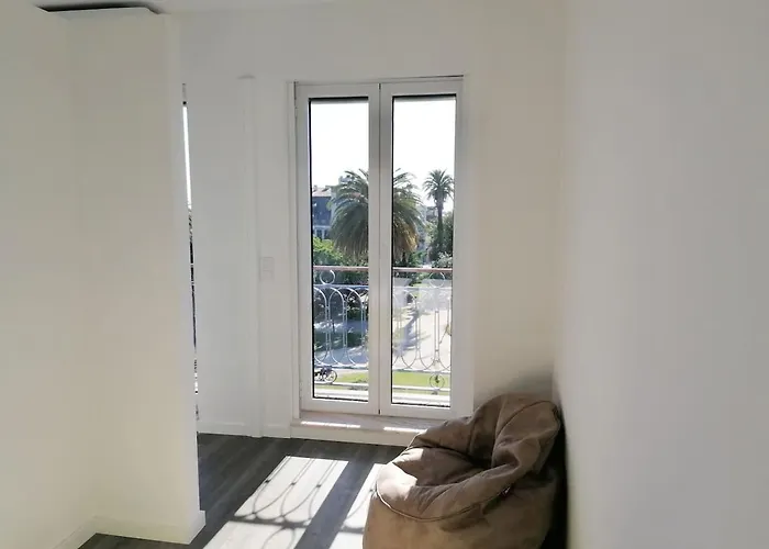 Window Garden Apartment OOporto