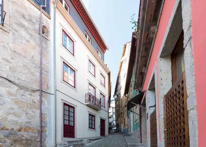 Lovelystay - Vitoria Viewpoint 1Br Flat OOporto