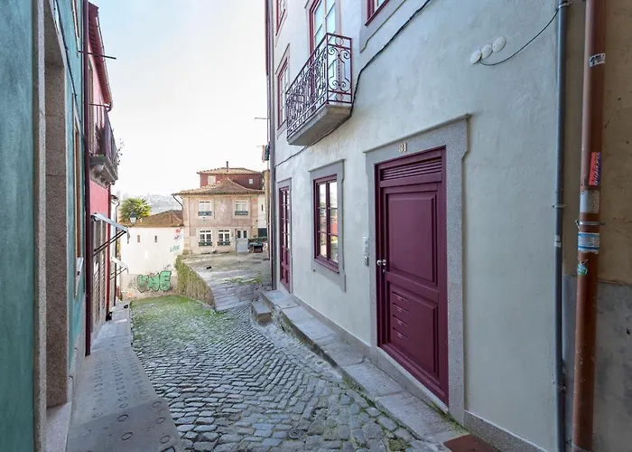 Lovelystay - Vitoria Viewpoint 1Br Flat OOporto